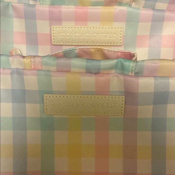 Stoney Clover Lane travel bag - Picture 2 of 8